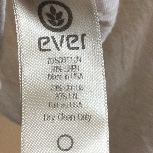 SOLD - Tank top bundle - Picture 8 of 8